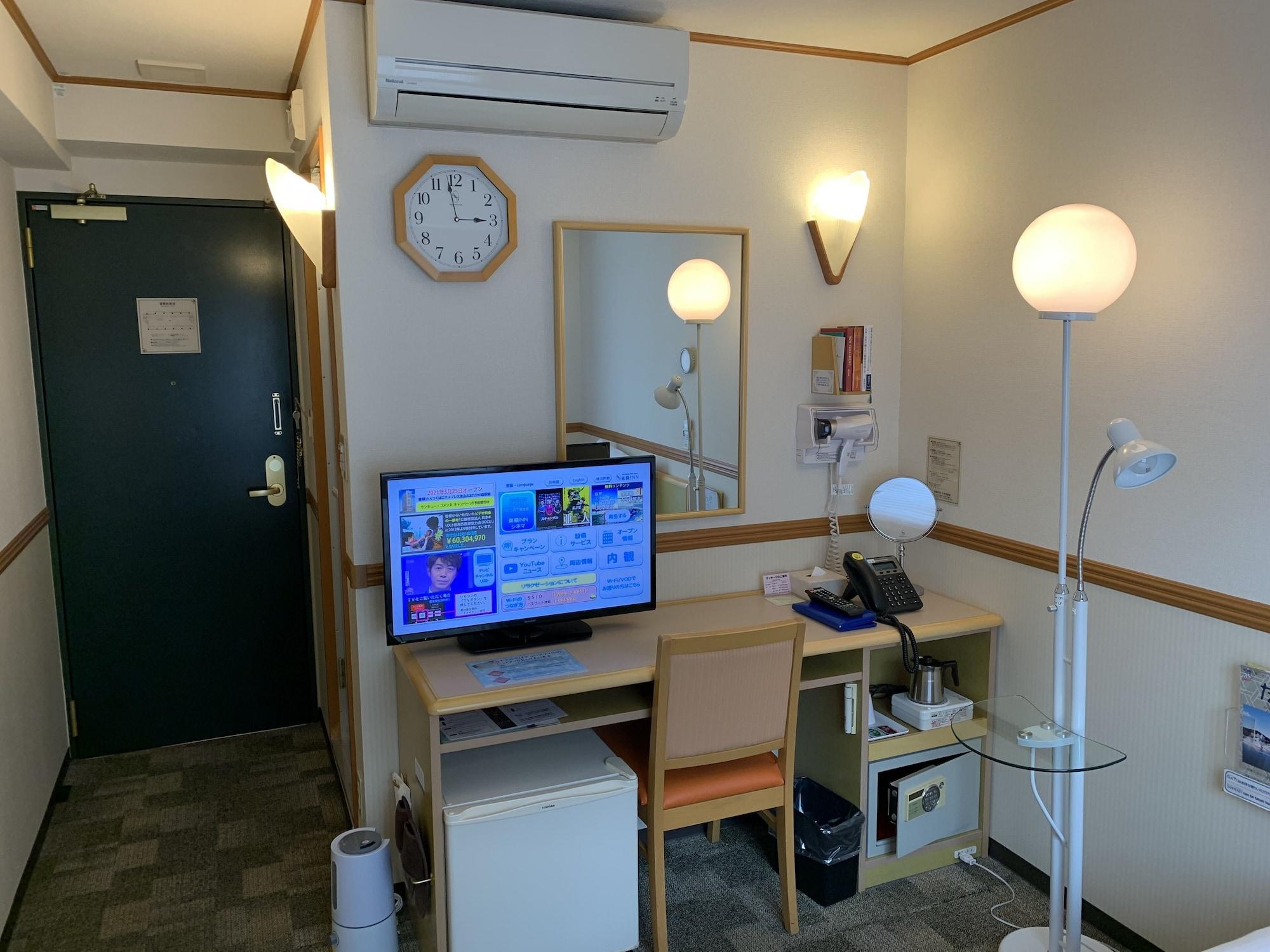 Toyoko Inn Sasebo Ekimae Buitenkant foto